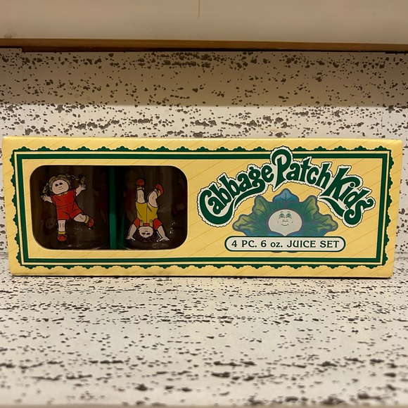 Cabbage Patch vintage Juice Set - Picture 1 of 9